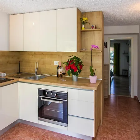 Family Friendly Seaside Dingac - Borak, Peljesac - 18060