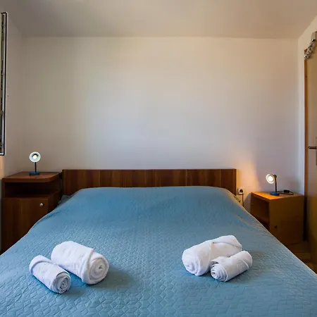 Apartment Family Friendly Seaside Dingac - Borak, Peljesac - 18060
