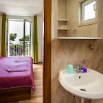 Family Friendly Seaside Dingac - Borak, Peljesac - 18060 Potomje