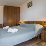 Family Friendly Seaside Dingac - Borak, Peljesac - 18060 Apartment Potomje