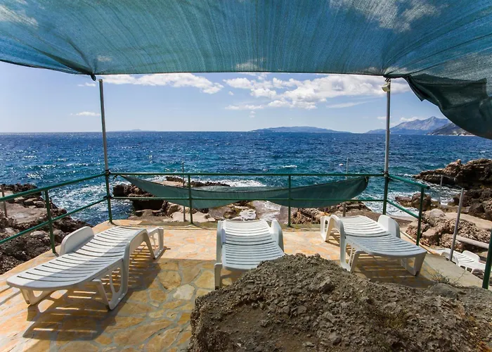 Family Friendly Seaside Dingac - Borak, Peljesac - 18060 Apartment Potomje