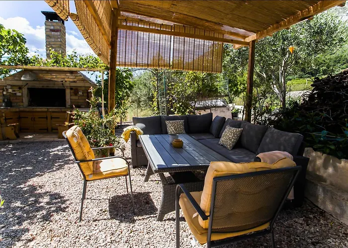 Family Friendly Seaside Dingac - Borak, Peljesac - 18060 Potomje