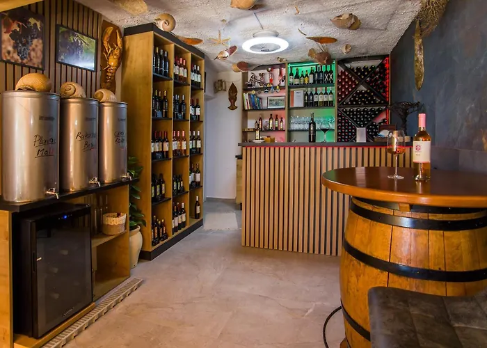 Apartment Family Friendly Seaside Dingac - Borak, Peljesac - 18060 Potomje