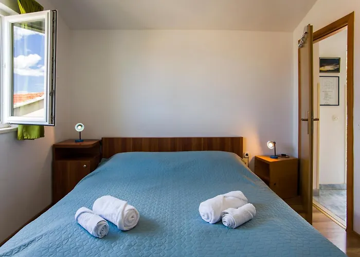 Apartment Family Friendly Seaside Dingac - Borak, Peljesac - 18060