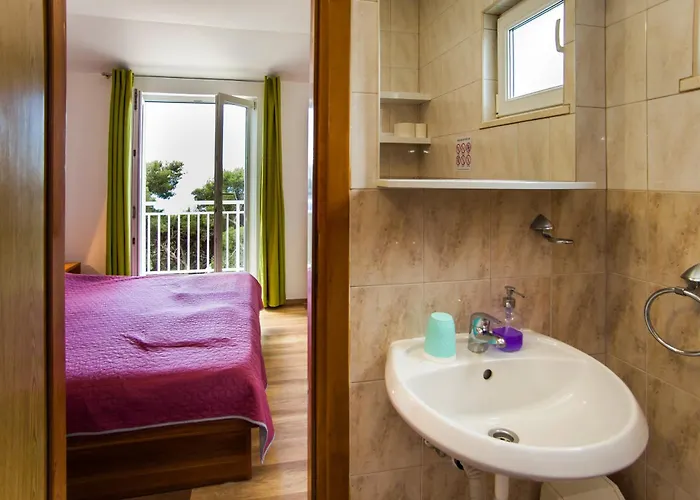 Family Friendly Seaside Dingac - Borak, Peljesac - 18060 Potomje